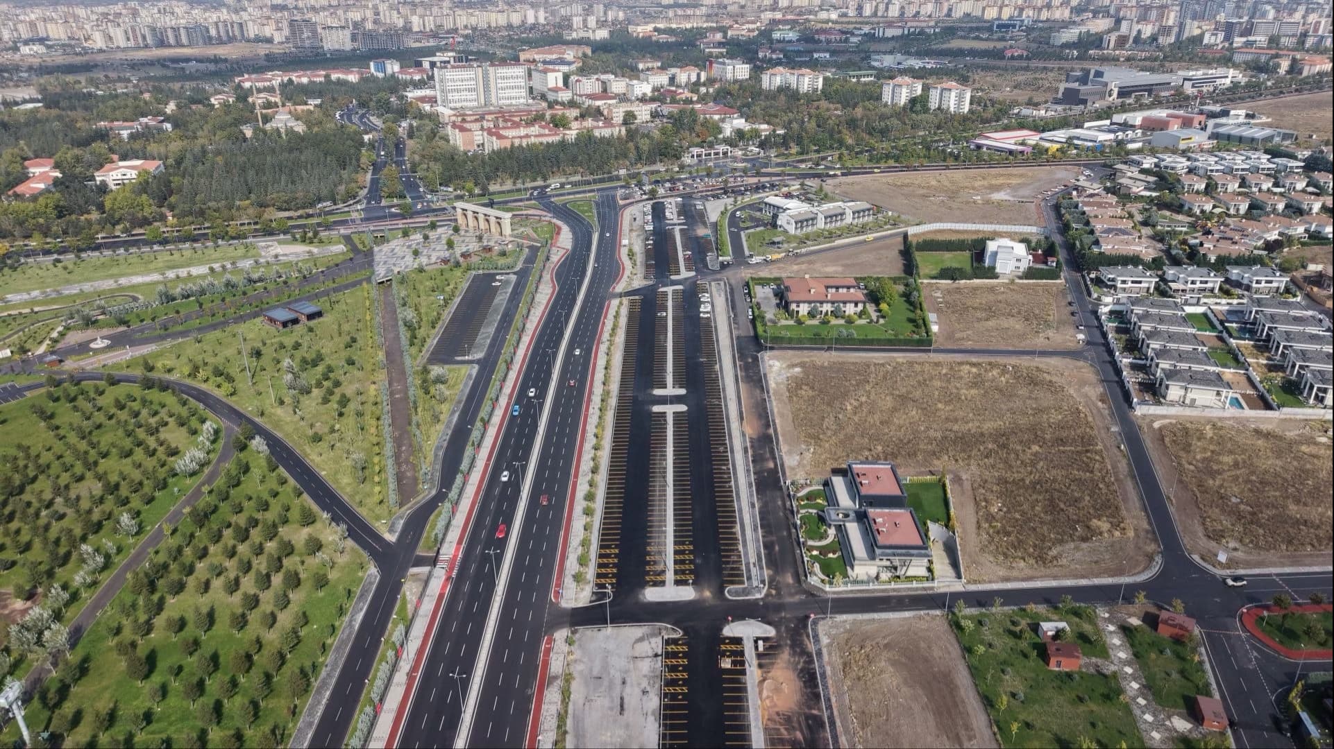 Başkan Büyükkılıç’tan Kayseri’ye 900 araçlık otopark yatırımı
